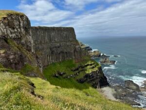 Read more about the article Ireland: A Complete Road Trip Guide for First-Time Visitors