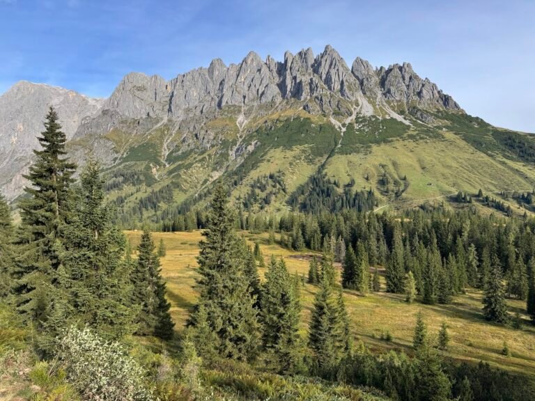 Best Hikes in Austria by Destination (+ Bonus Adventures)